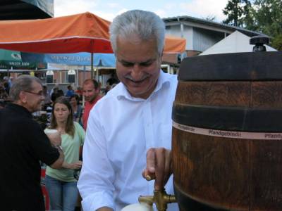 Der Brgermeister auch konzentriert bei dieser \\\