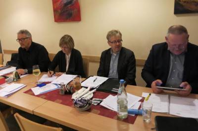 Hansjoachim Behr, Heike Claassen, Michael Knebel, MdL Johannes Zehfuss bei der Mitgliederversammlung 