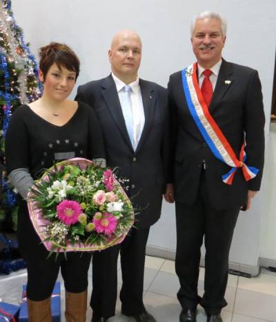 Brgermeister Vincent Mahieux mit seiner Frau und Brgermeister Peter Christ